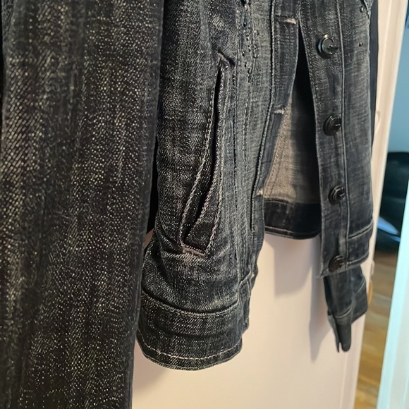 GUESS Denim Jacket with Rhinestones 🖤 - Picture 7 of 7